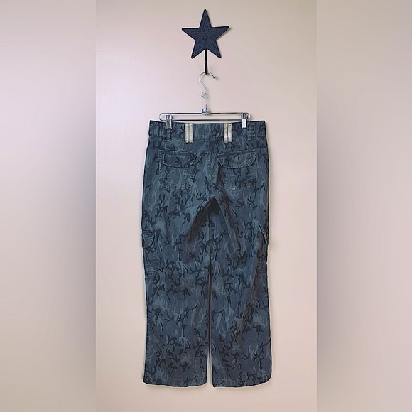 Nonstop Lifestyle Tecknologies Green Camo Pants Sz 7 w/ Side Leg Pockets - Picture 6 of 8